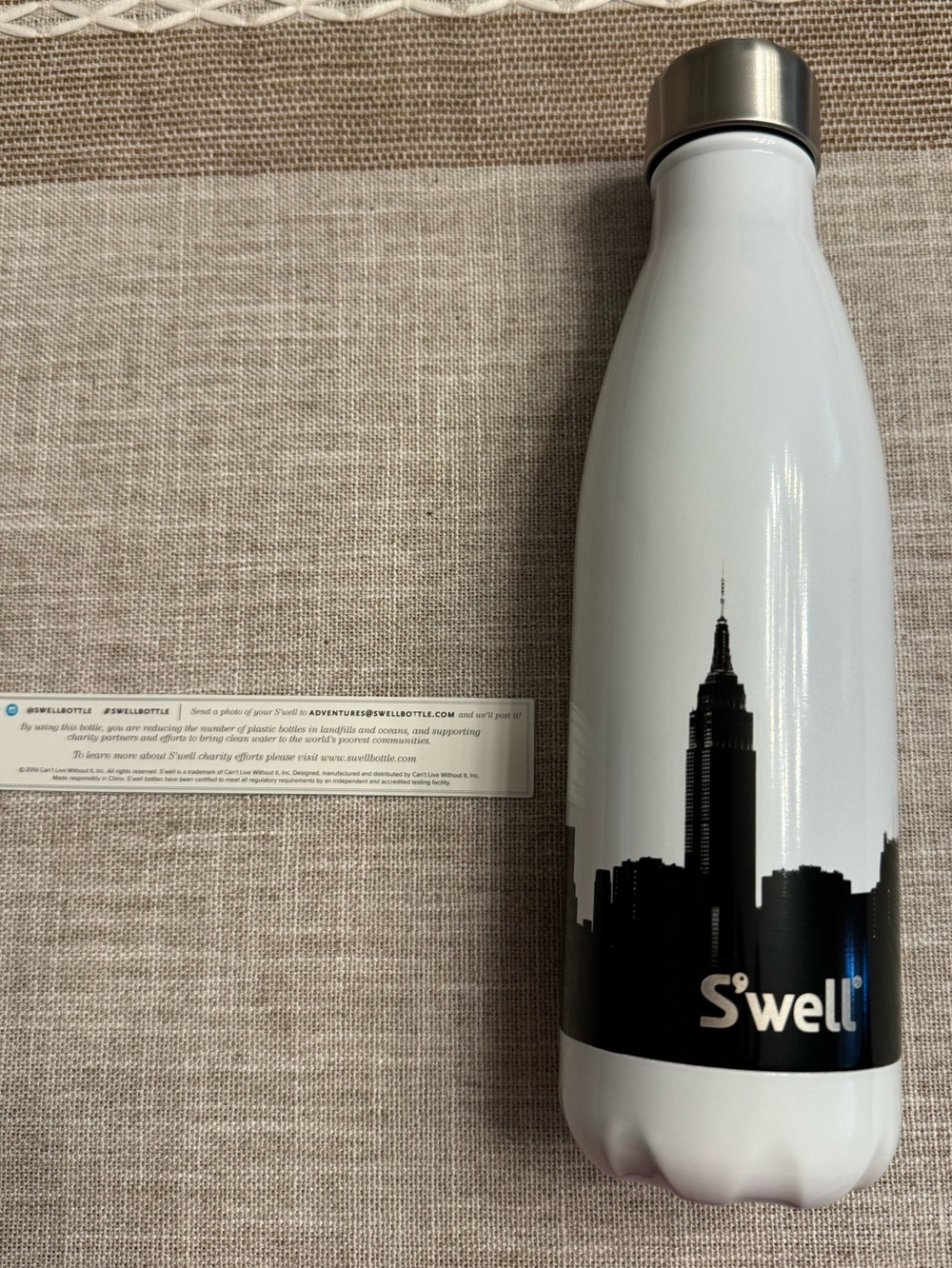 S'well stainless steel insulated water bottle - NYC